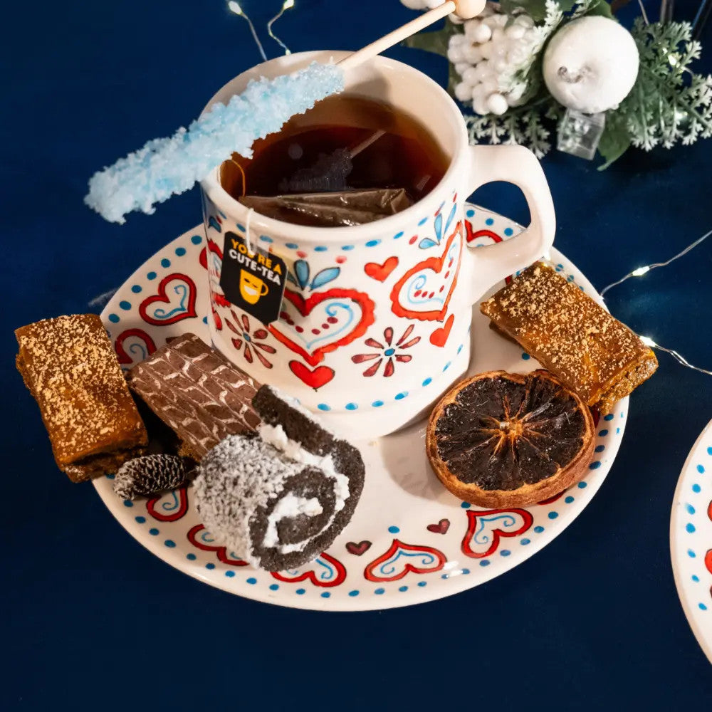scandinavian-hearts-mug-with-plate