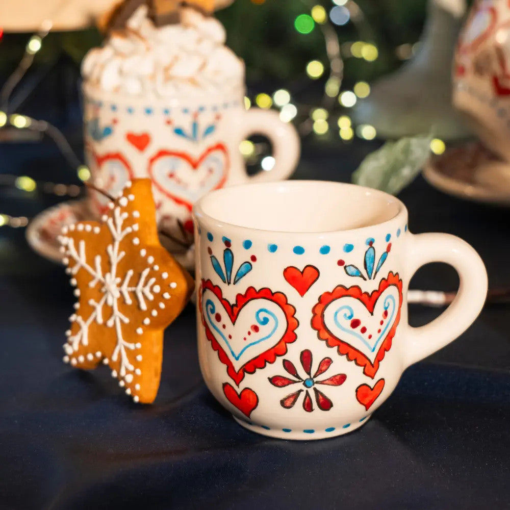 scandinavian-hearts-coffee-mug